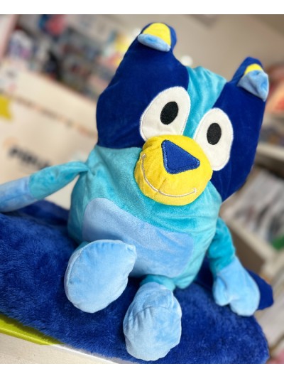 MANTA CON PELUCHE BLUEY