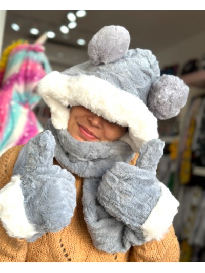 GORRO CON BUFANDA Y GUANTE