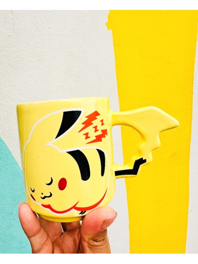 TAZA 3D PIKACHU COLA